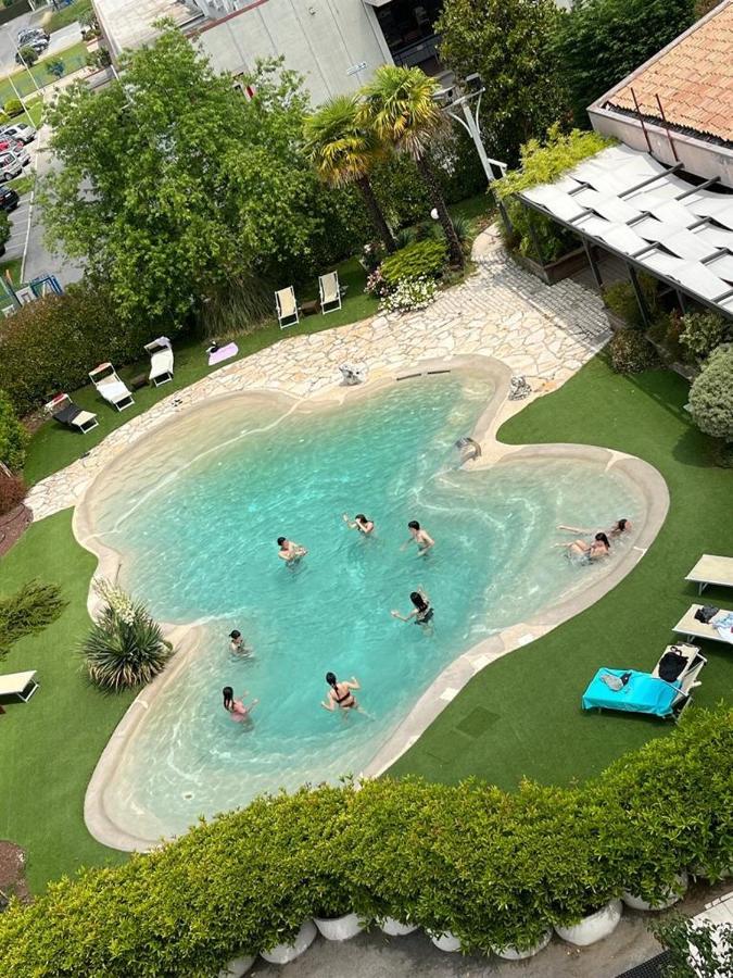 Hotel Posta 77 San Giorgio In Bosco Dış mekan fotoğraf