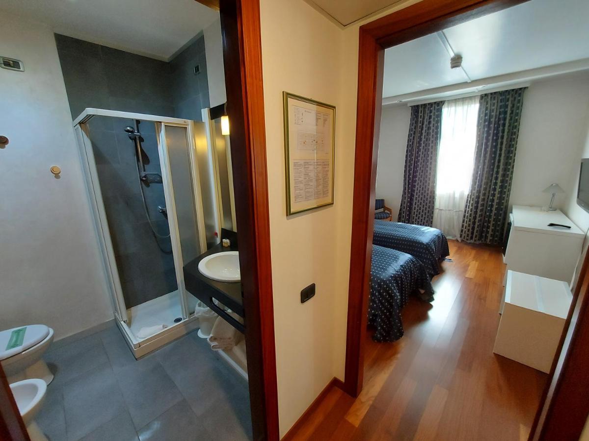 Hotel Posta 77 San Giorgio In Bosco Dış mekan fotoğraf