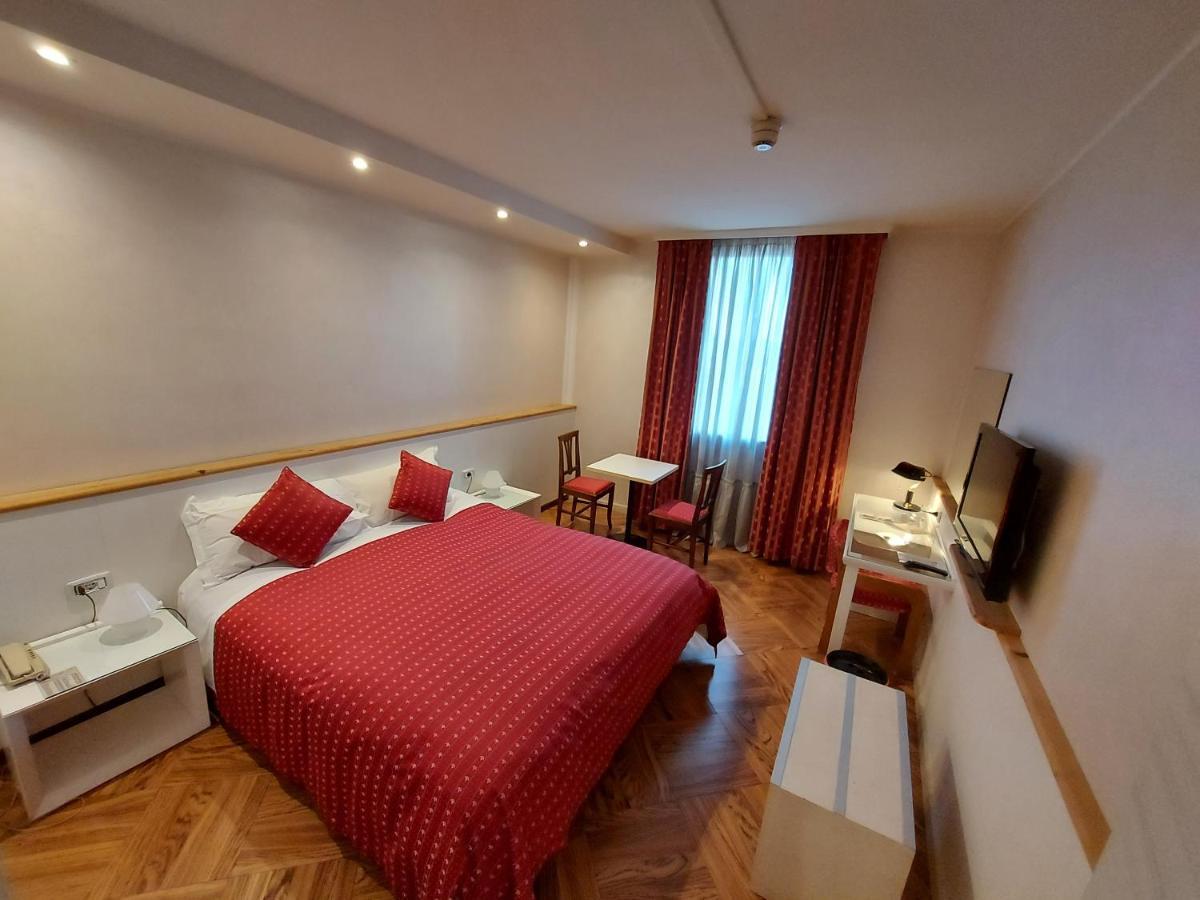 Hotel Posta 77 San Giorgio In Bosco Dış mekan fotoğraf
