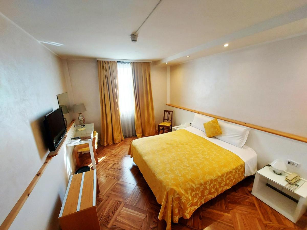 Hotel Posta 77 San Giorgio In Bosco Dış mekan fotoğraf